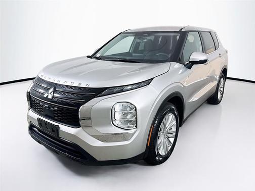 2022 Mitsubishi Outlander ES 2.5 2WD