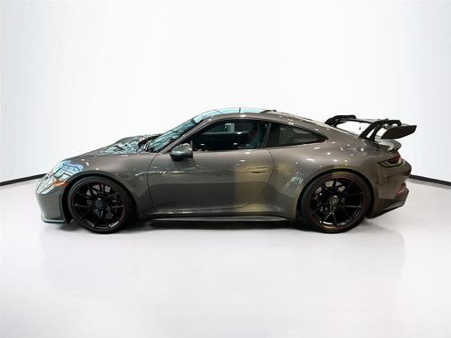 2023 Porsche 911 GT3 w/Touring Package