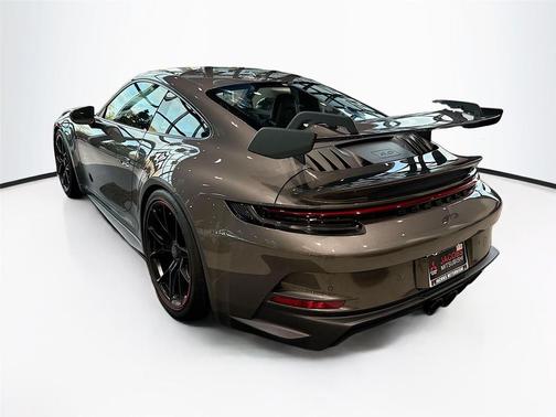 2023 Porsche 911 GT3 w/Touring Package