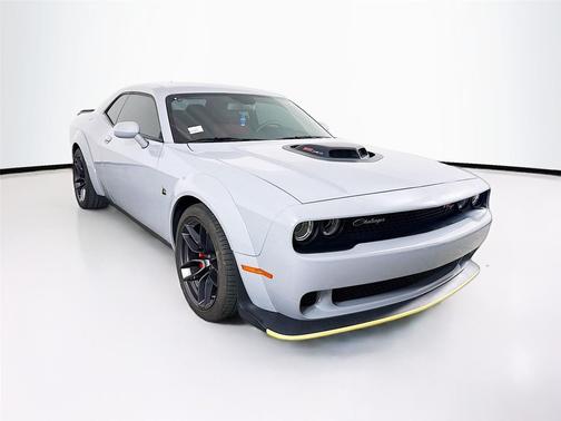 2022 Dodge Challenger R/T Scat Pack Widebody