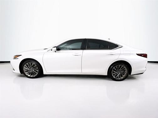 2025 Lexus ES 350 Ultra Luxury