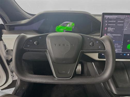 2022 Tesla Model S Plaid