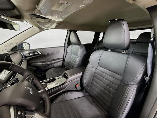 Cosmic Blue Metallic 2026 Mitsubishi Outlander SE 1.5T 2WD