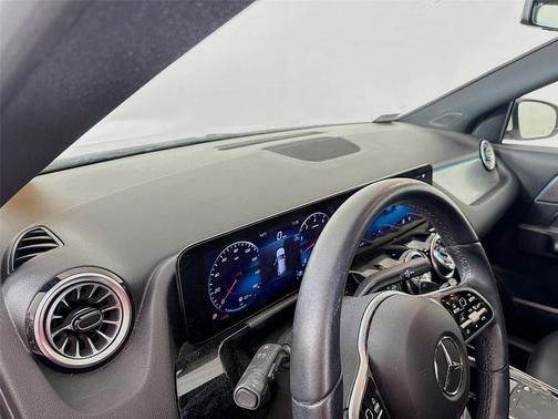 2022 Mercedes-Benz GLA 250 Base