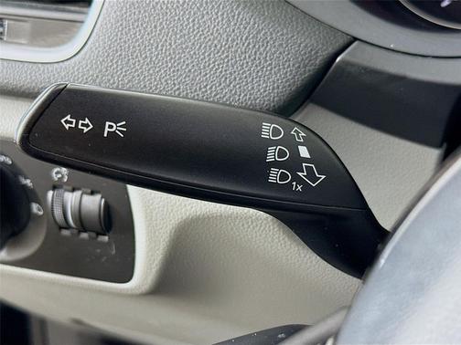 Brilliant Black 2018 Audi Q3 2.0T Premium Plus