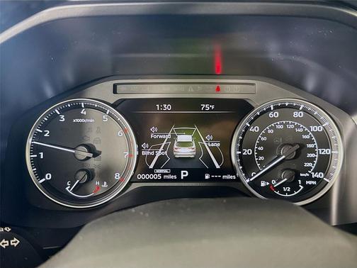 Labrador Black Pearl 2026 Mitsubishi Outlander SE 1.5T 2WD