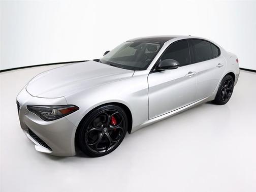 2019 Alfa Romeo Giulia Base