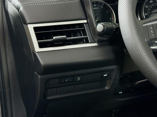 2026 Mitsubishi Outlander SE 1.5T S-AWC