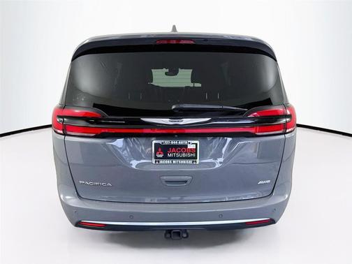 Ceramic Gray Clearcoat 2022 Chrysler Pacifica L