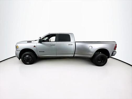 2024 RAM 3500 Big Horn Crew Cab 4x4 8' Box