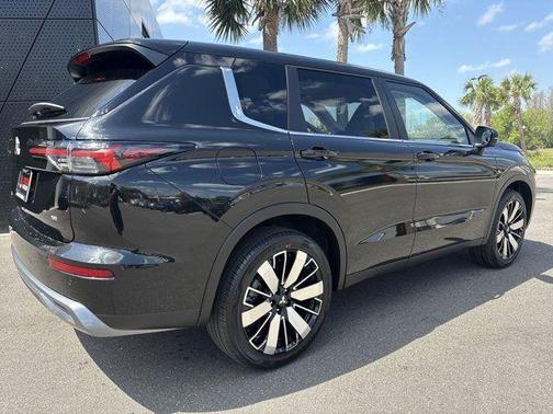 2025 Mitsubishi Outlander SE 2.5 2WD