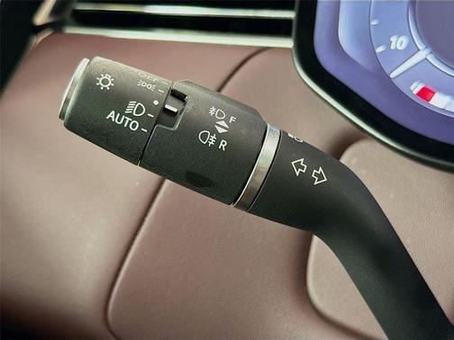 Santorini Black Metallic 2023 Land Rover Range Rover Sport SE