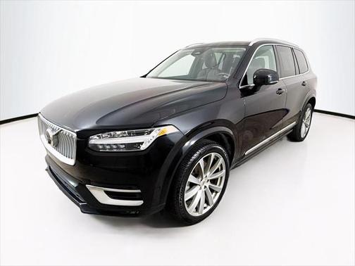 2023 Volvo XC90 B6 Plus 6-Seater