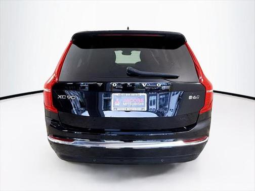 2023 Volvo XC90 B6 Plus 6-Seater