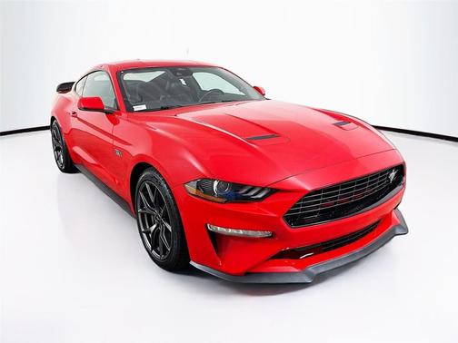 2022 Ford Mustang EcoBoost Premium