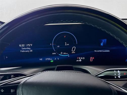 2026 Cadillac VISTIQ Platinum