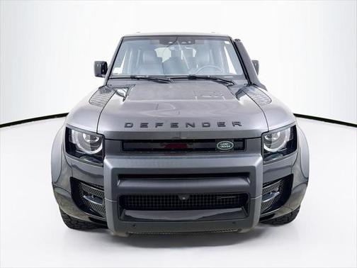 2022 Land Rover Defender 90 X-Dynamic S