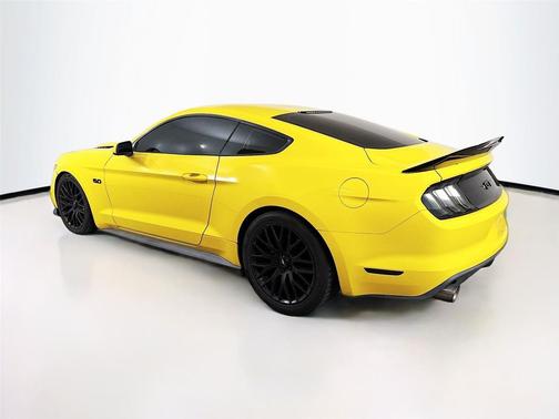 2017 Ford Mustang GT