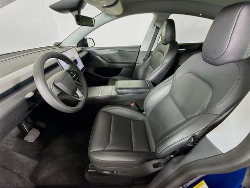 Deep Blue Metallic 2026 Tesla Model Y Premium Rear-Wheel Drive