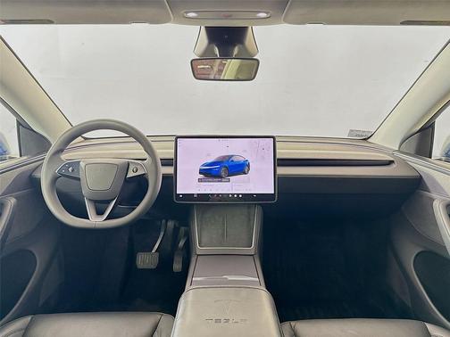 Deep Blue Metallic 2026 Tesla Model Y Premium Rear-Wheel Drive