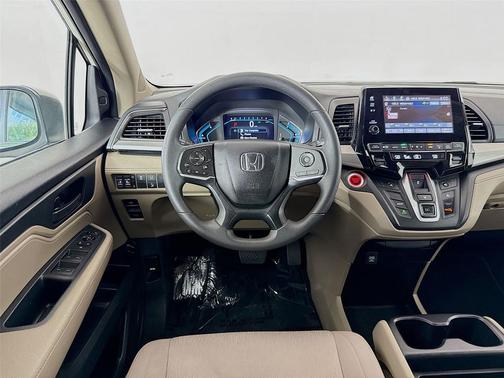 White Diamond Pearl 2019 Honda Odyssey EX