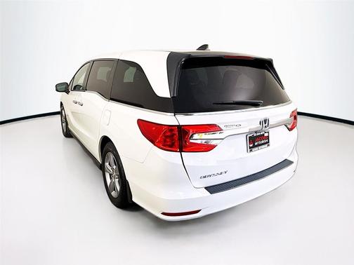 White Diamond Pearl 2019 Honda Odyssey EX
