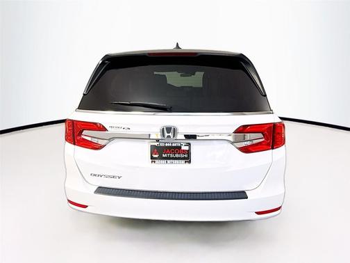 White Diamond Pearl 2019 Honda Odyssey EX