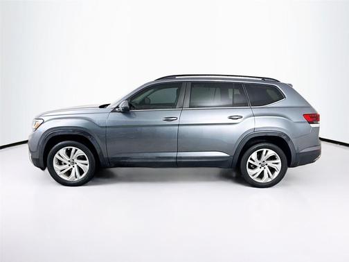 2022 Volkswagen Atlas 3.6L SE w/Technology