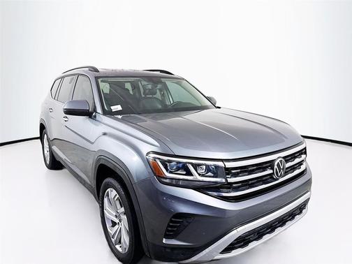 2022 Volkswagen Atlas 3.6L SE w/Technology