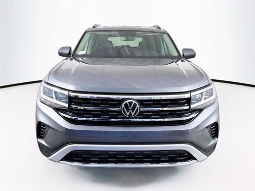 2022 Volkswagen Atlas 3.6L SE w/Technology