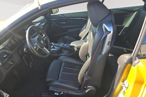 Austin Yellow Metallic 2020 BMW M4 Base