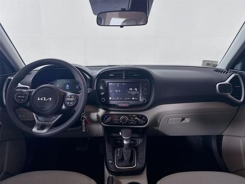 Gravity Gray 2025 Kia Soul LX