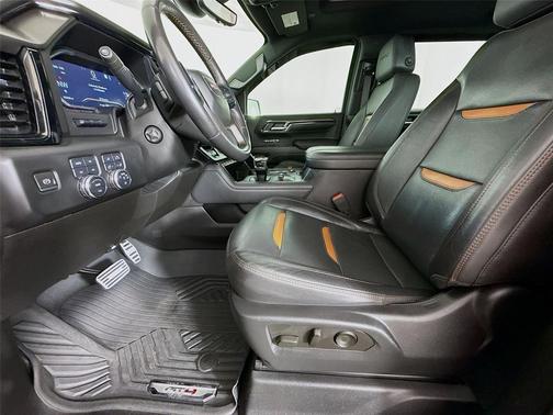 Onyx Black 2023 GMC Sierra 1500 AT4