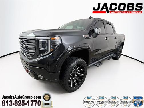 Onyx Black 2023 GMC Sierra 1500 AT4
