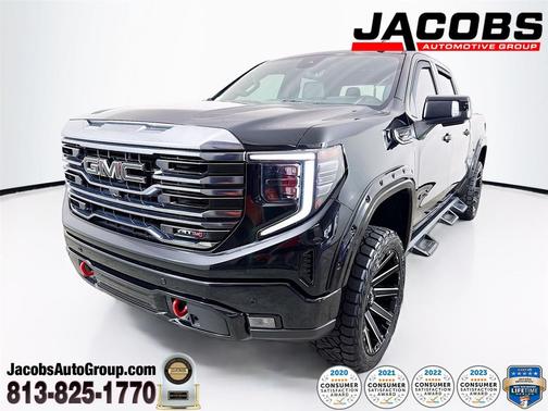 Onyx Black 2023 GMC Sierra 1500 AT4
