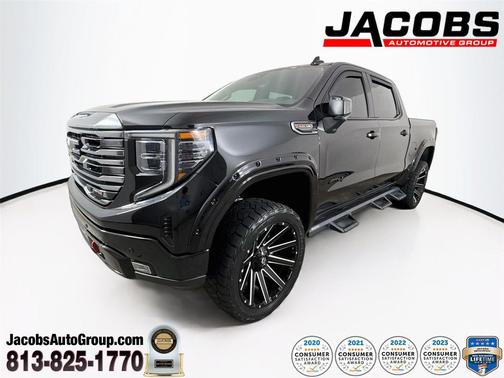 Onyx Black 2023 GMC Sierra 1500 AT4