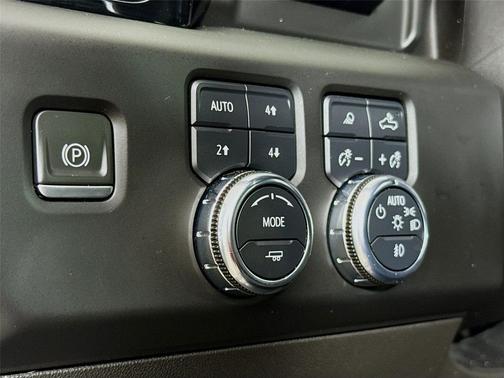 Onyx Black 2023 GMC Sierra 1500 AT4