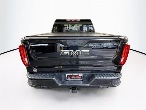 Onyx Black 2023 GMC Sierra 1500 AT4