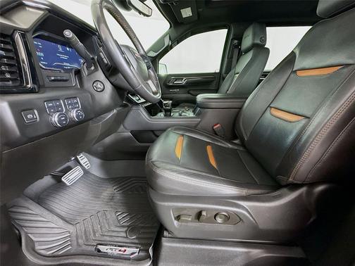 Onyx Black 2023 GMC Sierra 1500 AT4