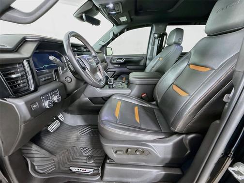 Onyx Black 2023 GMC Sierra 1500 AT4