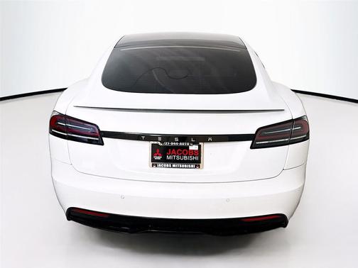 2022 Tesla Model S Dual Motor All-Wheel Drive