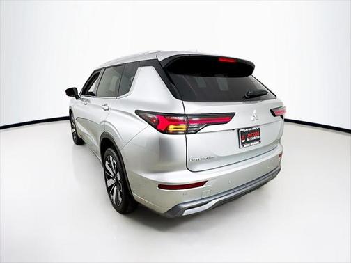 2025 Mitsubishi Outlander SEL 2.5 2WD