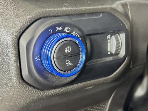 Hydro Blue Pearlcoat 2023 Jeep Gladiator Rubicon