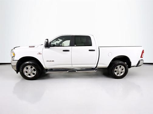 2023 RAM 2500 Big Horn Crew Cab 4x4 6'4' Box