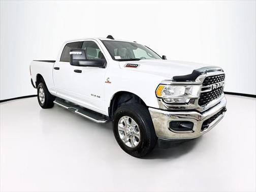 2023 RAM 2500 Big Horn Crew Cab 4x4 6'4' Box