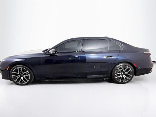 2023 BMW 760 i xDrive