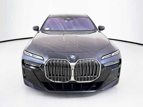 2023 BMW 760 i xDrive