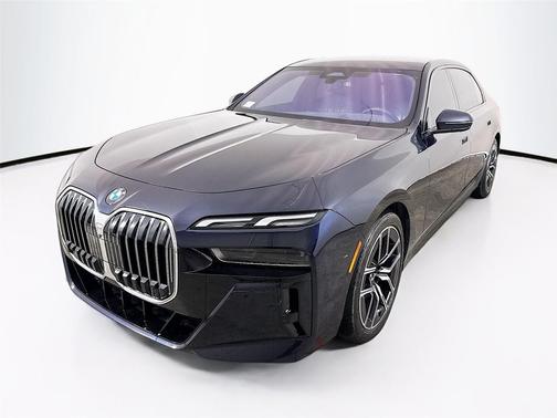 2023 BMW 760 i xDrive