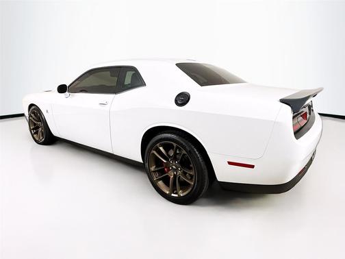 2022 Dodge Challenger R/T Scat Pack
