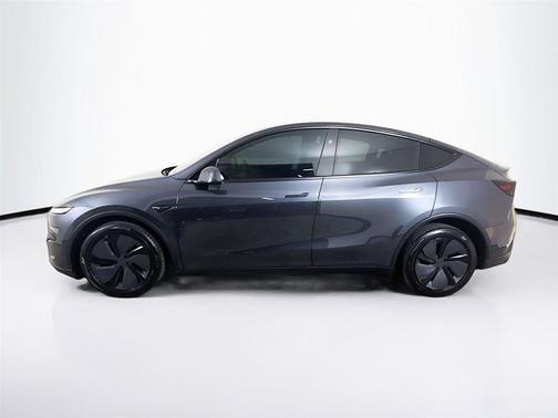 2026 Tesla Model Y Long Range Dual Motor All-Wheel Drive